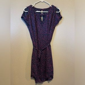 Size Medium Dress (the hook for one of the buttons is missing)